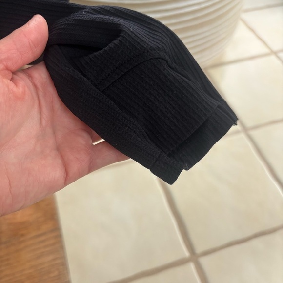 Athleta Flurry Seamless Henley Black Long Sleeve - Picture 6 of 8